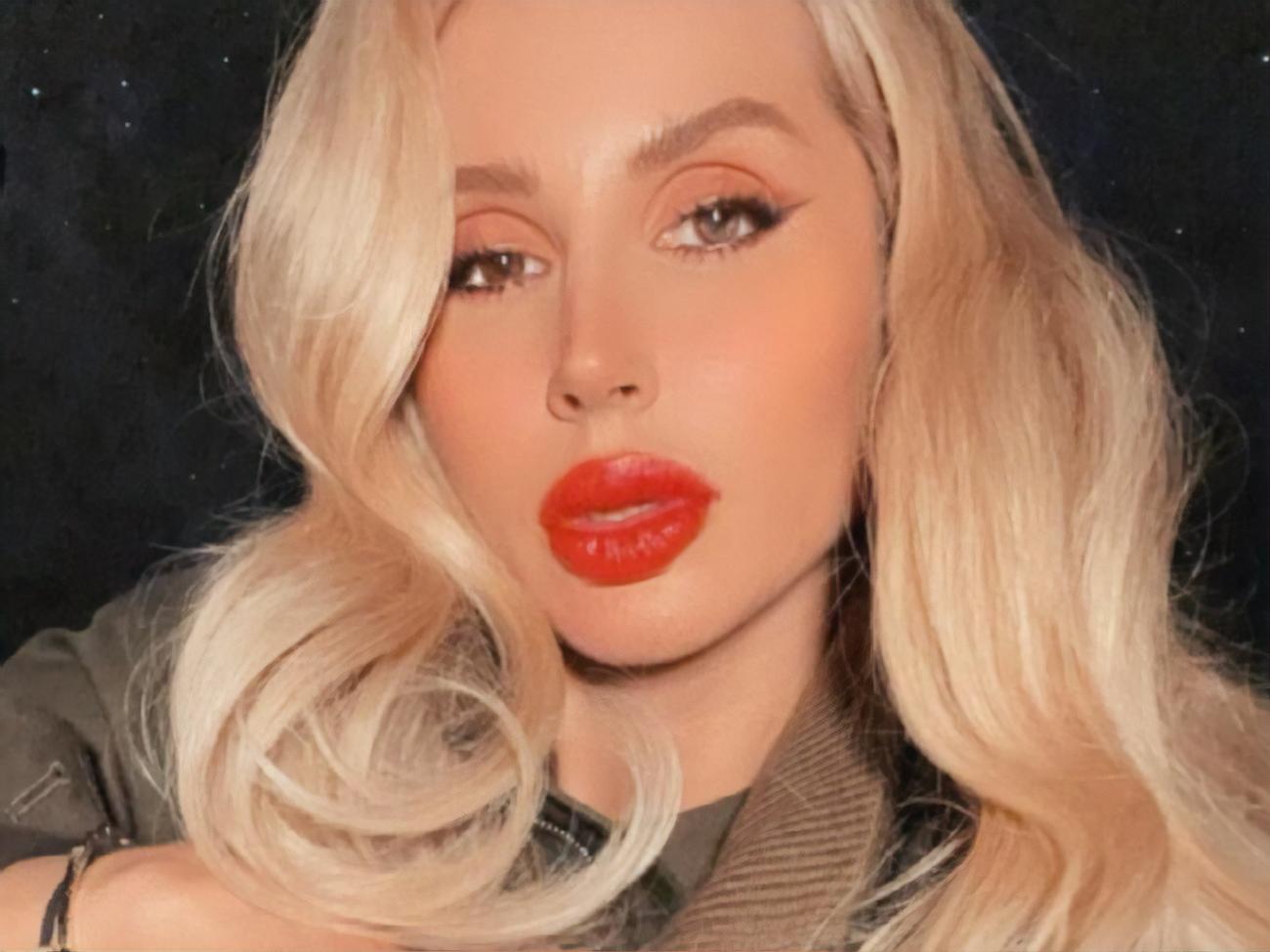 Loboda: Залетіти на кілька годин поцілувати дівчаток – безцінно!