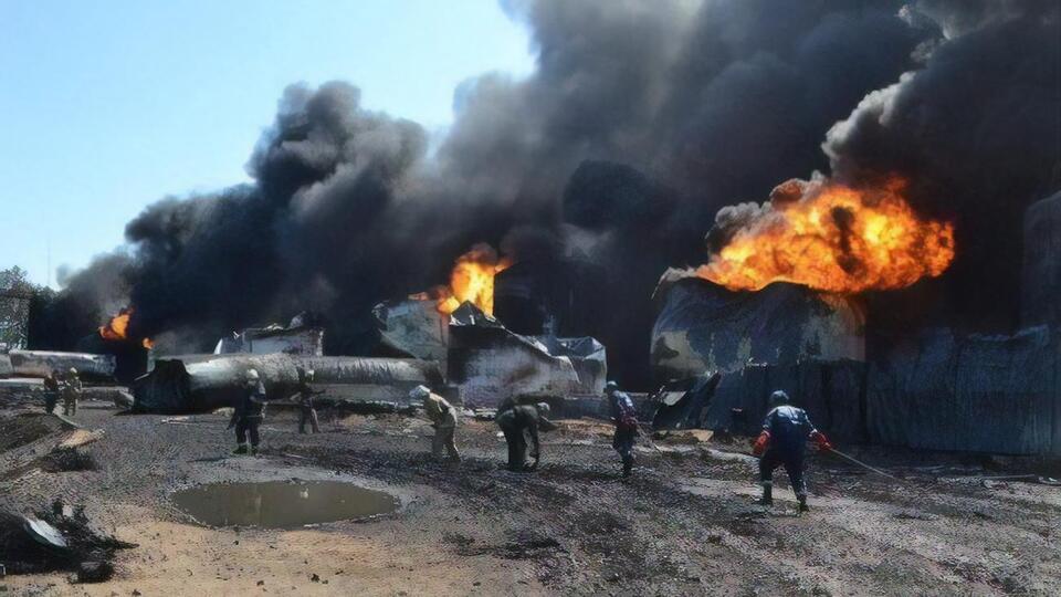 В результате взрыва и пожара погибли шесть человек