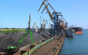 В рамках контракта зафиксирован беспрецедентный рост ставки перевалки на 33%, заявили в Мининфраструктуры