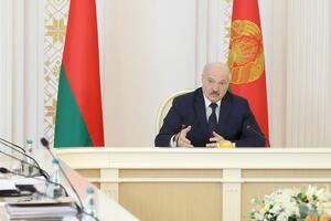 Лукашенко: Ну що ж, є й відкритіші держави, через які ми завжди можемо потрапити у Крим