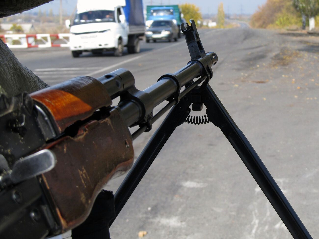 За даними української розвідки, Росія завозить зброю в ОРДЛО через неконтрольовані ділянки державного кордону України