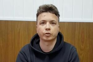 Батьки Протасевича вважають, що на відео, опублікованому незабаром після його затримання, на обличчі журналіста видно сліди побиття