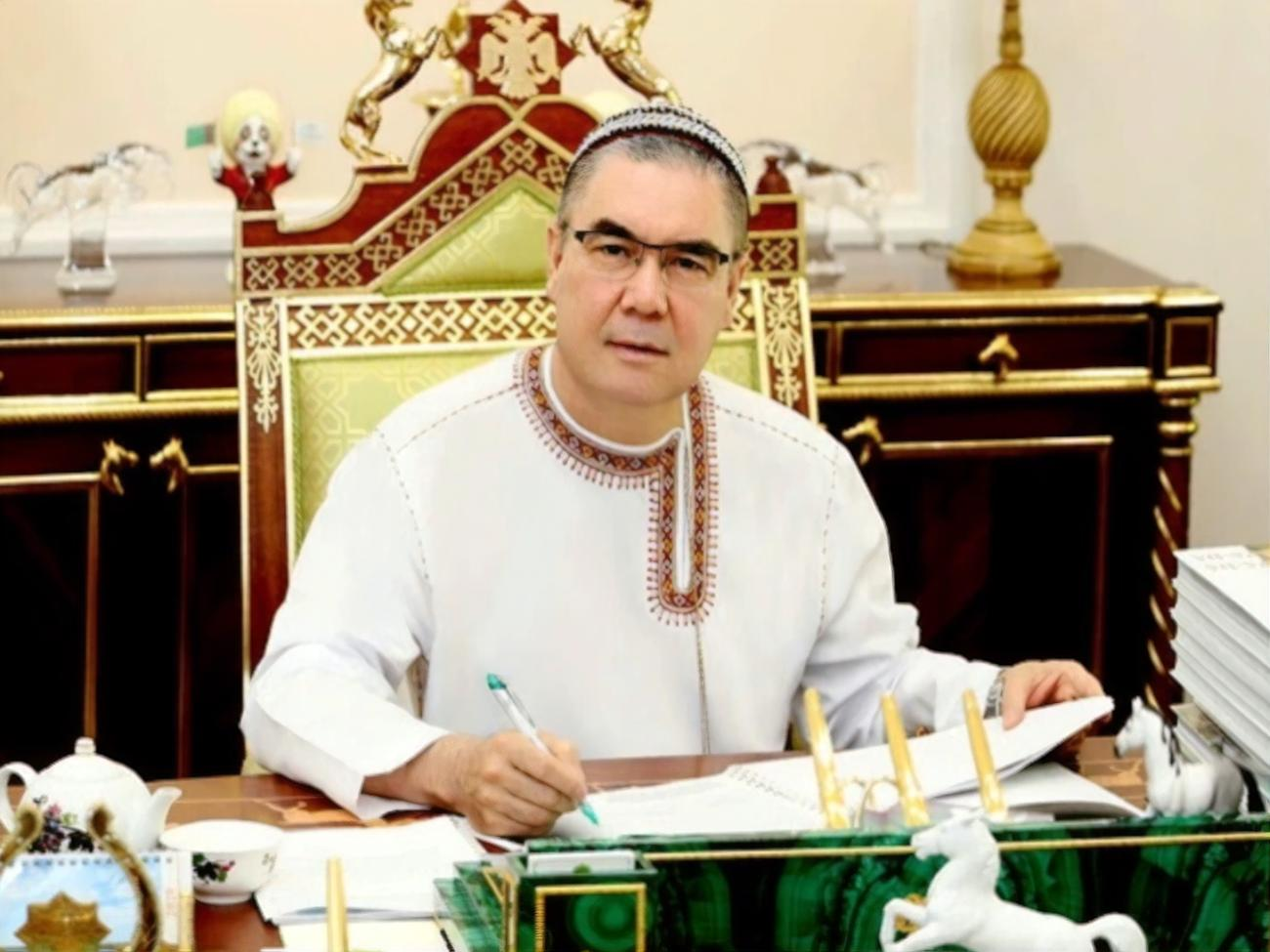 По словам Бердымухамедова, Туркменистан один из первых зарегистрировал вакцину "Спутник V"