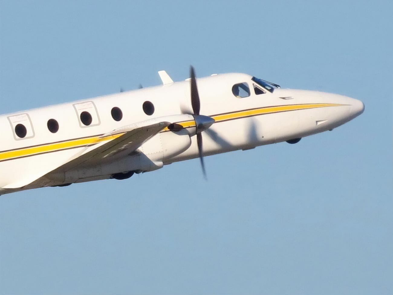 Літак, який розбився, був двомоторним