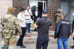 Схема полягала в розкраданні державних грошей під час незаконного використання фондів Міноборони