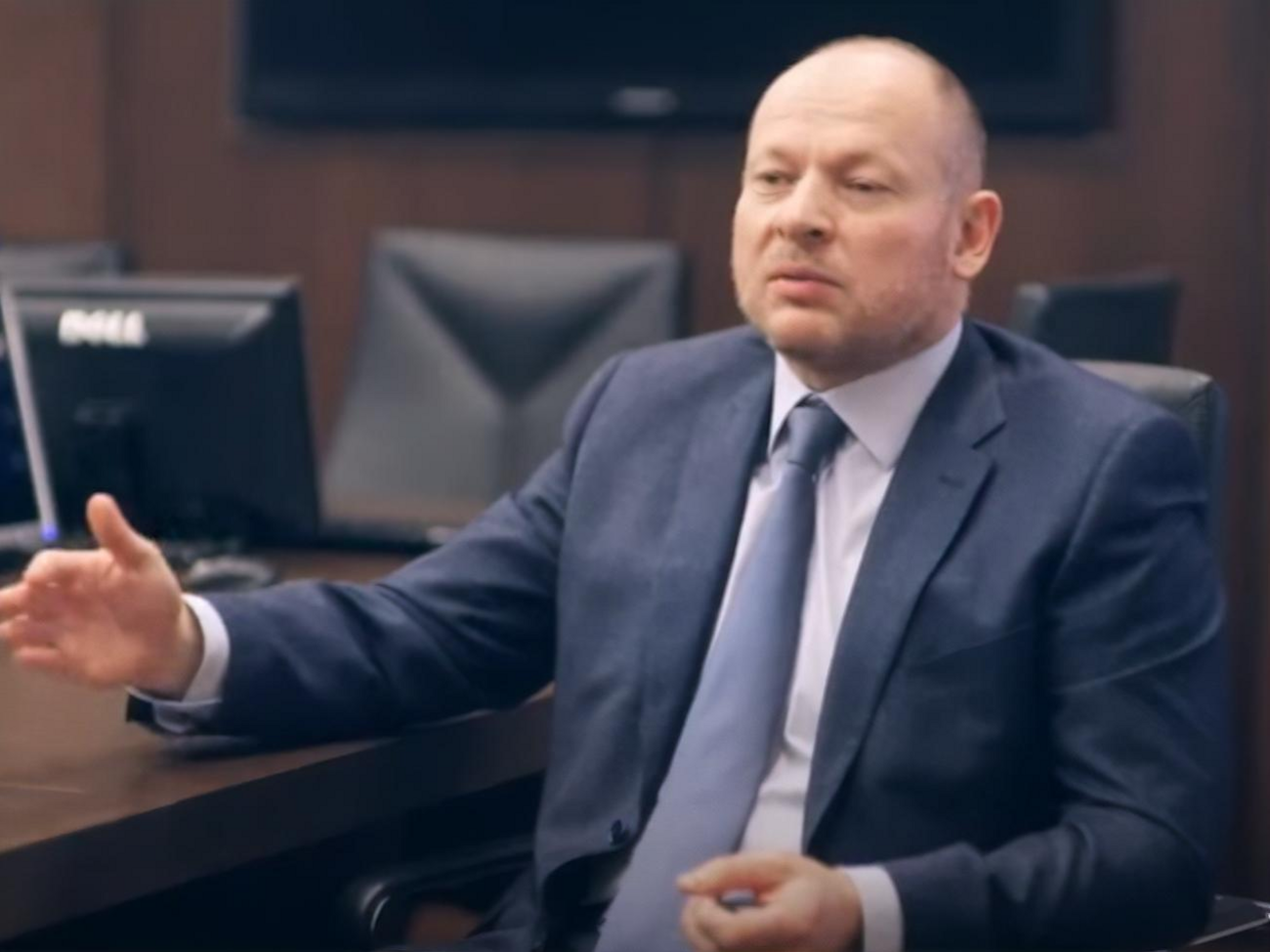 Дубілет заявляв, що живе в Ізраїлі й не переховується від слідства