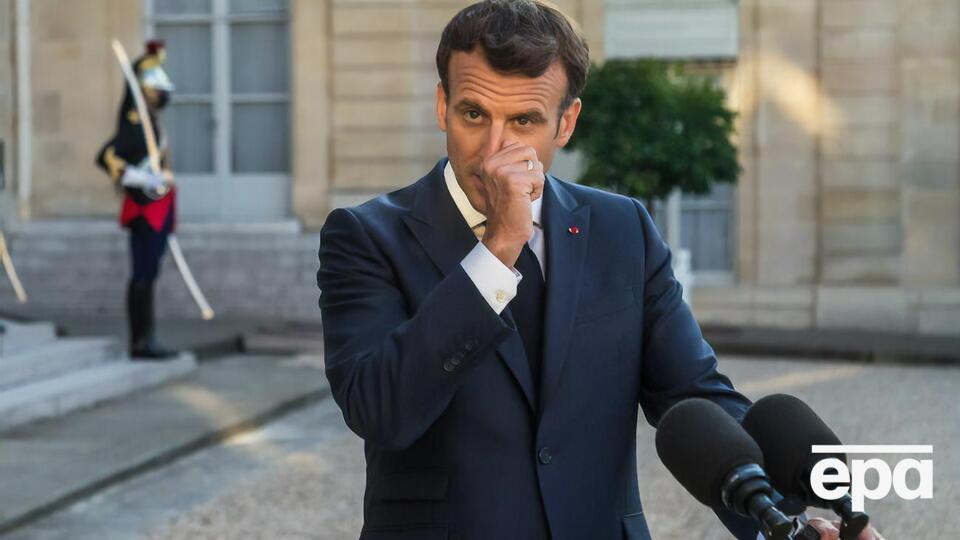 Тарел ударил Макрона (на фото) 8 июня