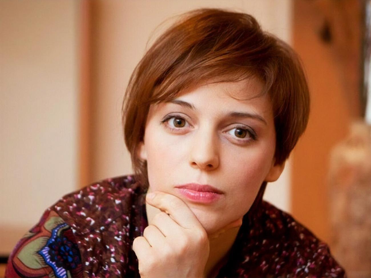 Уварова сыграла в популярном сериале "Не родись красивой" больше 15 лет назад и с тех пор сильно изменилась&nbsp;внешне
