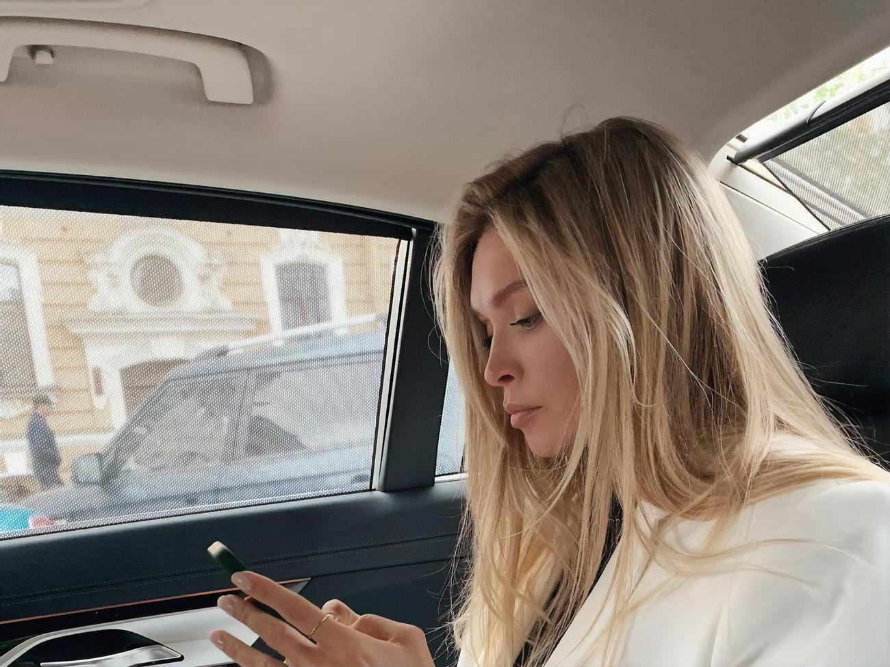 Брежнева&nbsp;&ndash; подписчикам:&nbsp;&nbsp;У вас работы над собой&nbsp;&ndash; бесконечность, а вы в чужие отношения лезете. Это диагноз