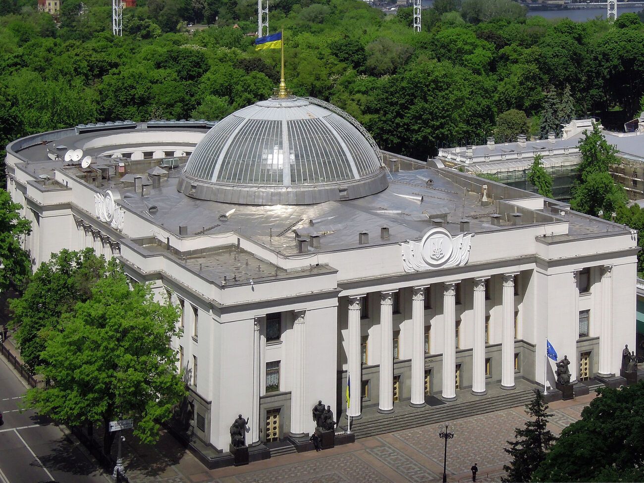 Разница в поддержке&nbsp;"Слуги народа" и "Евросолидарности" &ndash; в пределах статистической погрешности, отметили социологи