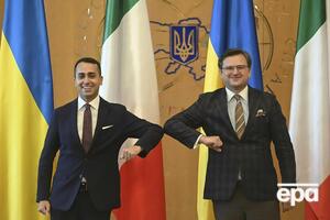 Ди Майо (слева) на брифинге с Кулебой заявил, что Италия поддерживает введенные против РФ санкции