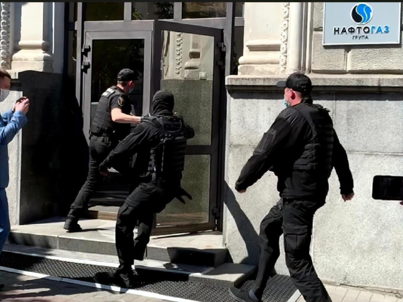 В ГФС заявили, что "Нафтогаз" с 2015 года уклоняется от налогов, не подавая энергетической таможне полный пакет документов по российскому газу