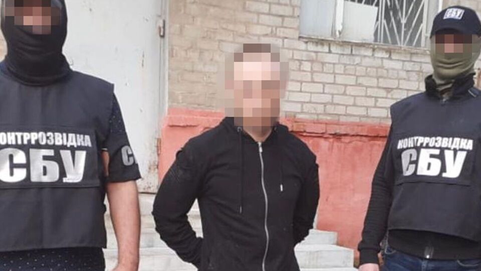 Затриманого повідомили про підозру за статтею про створення терористичної групи або терористичної організації