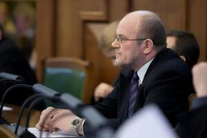 Адамсонс заперечує передавання будь-якої інформації в Росію