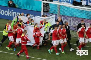 Матч зупинили