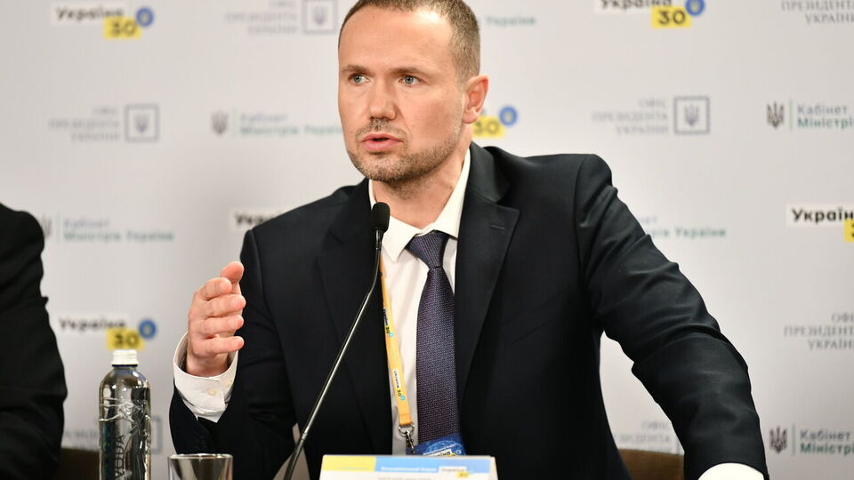 Шкарлет сказав, що якість освіти в Україні "вже трішки вирівнюється"