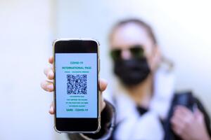 9 червня Європарламент затвердив введення цифрового COVID-сертифіката
