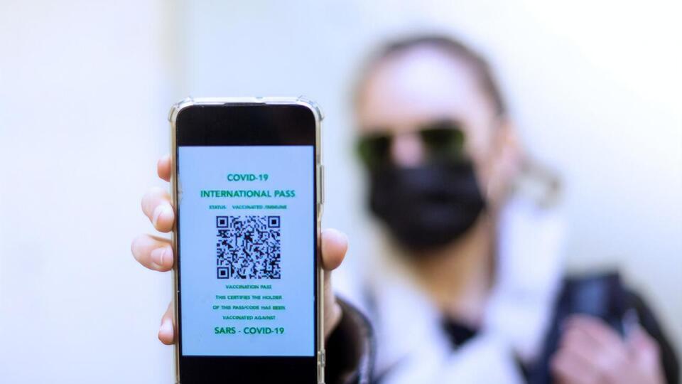 9 червня Європарламент затвердив введення цифрового COVID-сертифіката