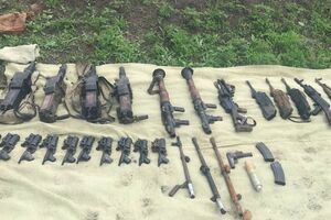 Правоохоронці провели обшуки в одному з військових підрозділів