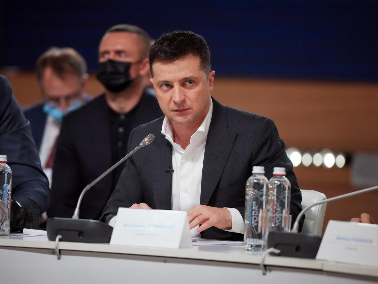 62,5% опитаних головною невдачею Зеленського вважають провали в політиці нацбезпеки і зрив операцій української розвідки проти РФ