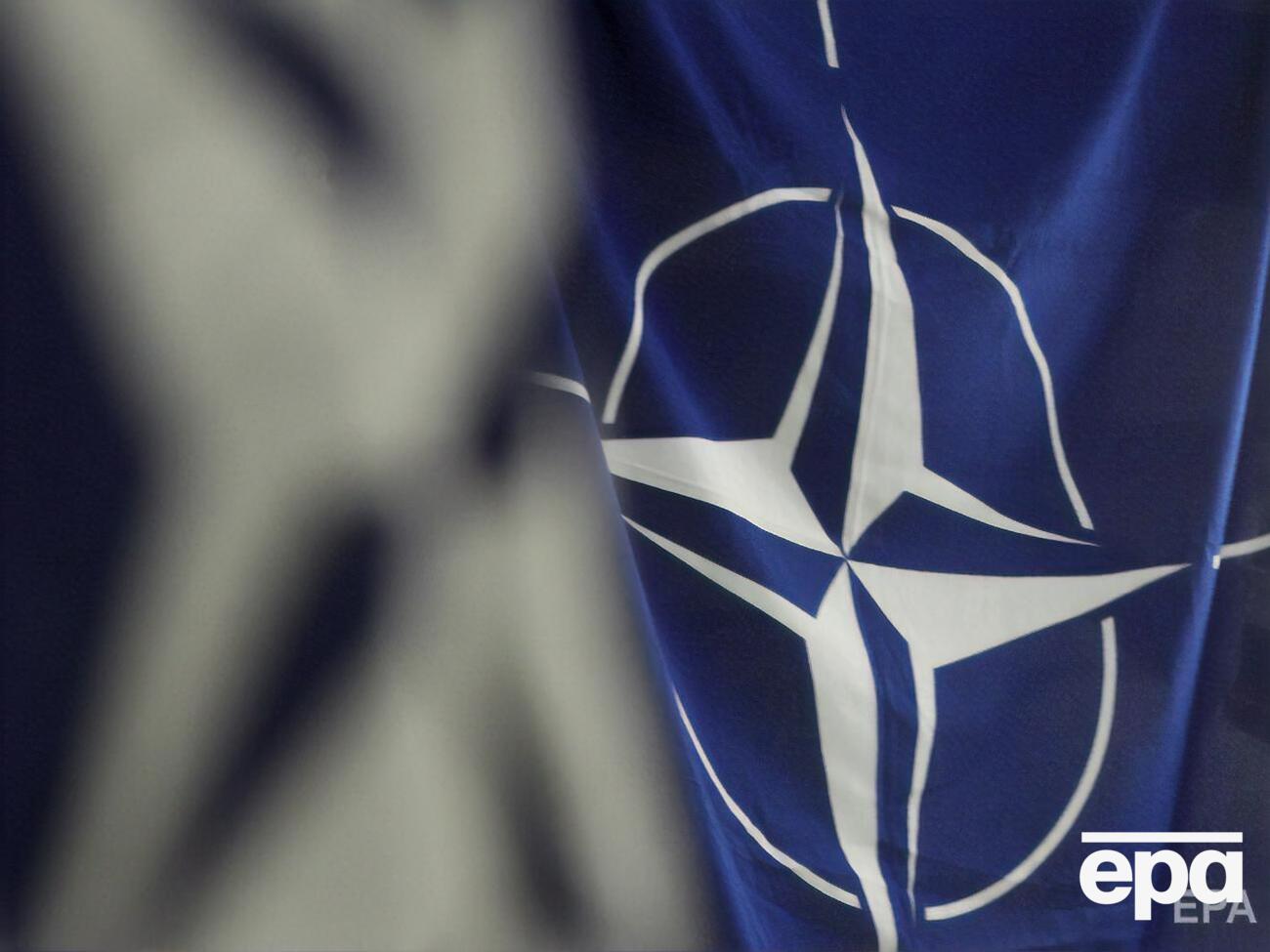 НАТО: Ми й далі прагнемо конструктивних відносин із Росією, коли її дії зроблять це можливим