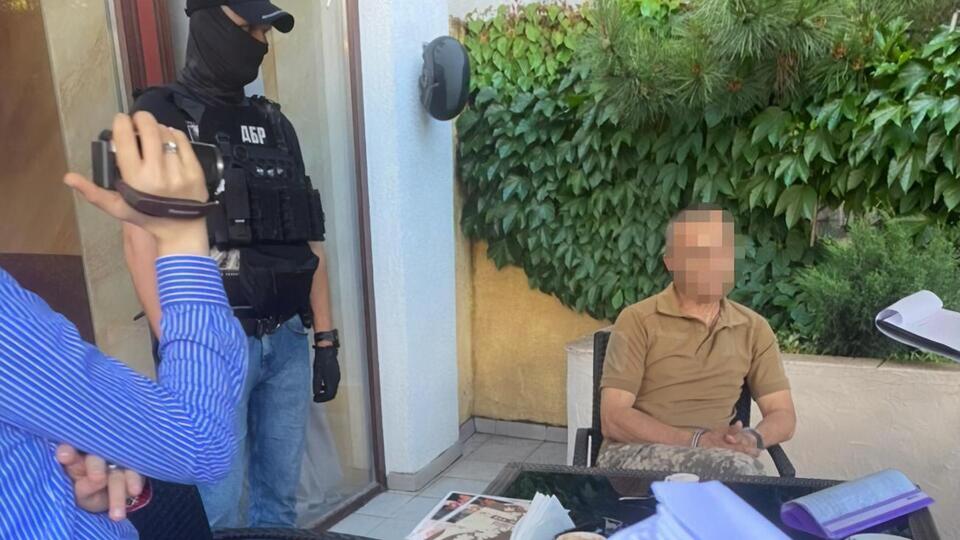Военнослужащий якобы утверждал, что в конкурсной комиссии есть его знакомые