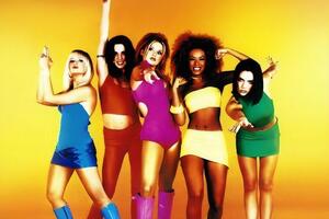 Британская группа Spice Girls была создана в 1994 году