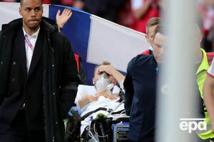 Еріксена виносили на ношах із поля 12 червня