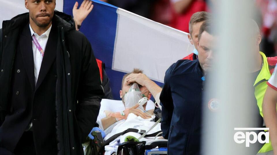 Еріксена виносили на ношах із поля 12 червня