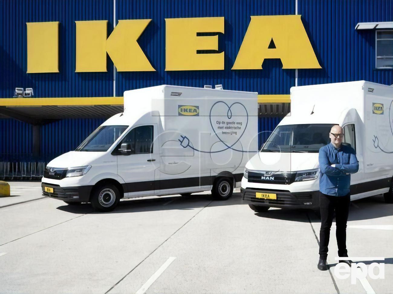 Загалом перед судом постало 15 осіб, серед яких топменеджер IKEA France і співробітники поліції