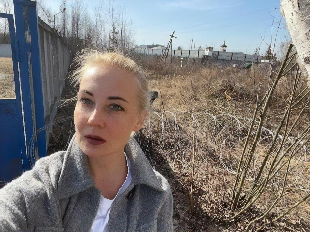 Навальная 15 июня посетила мужа в колонии во Владимирской области
