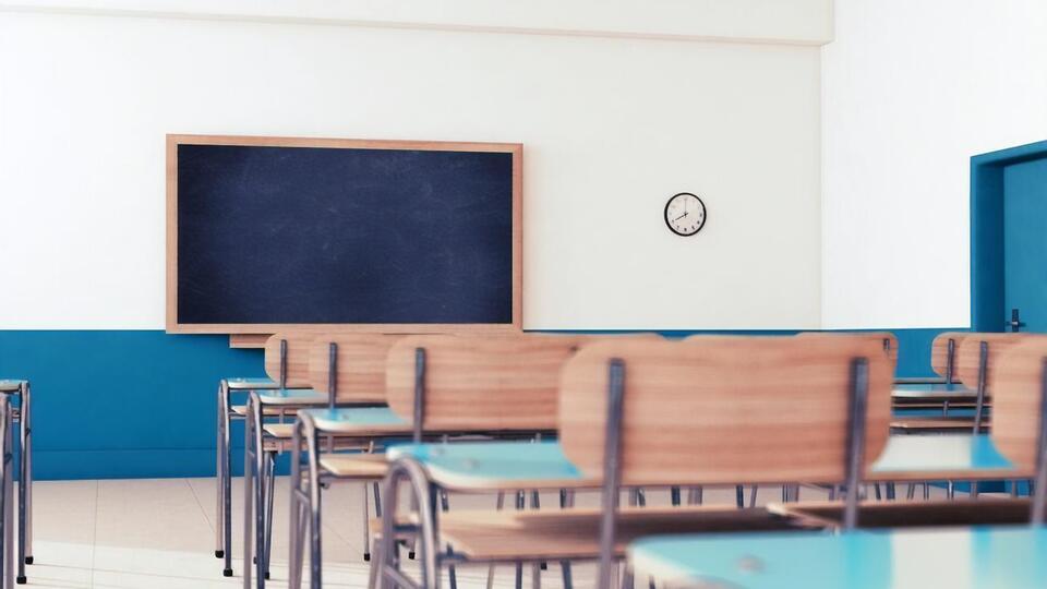 Боевики намерены закрыть минимум пять школ