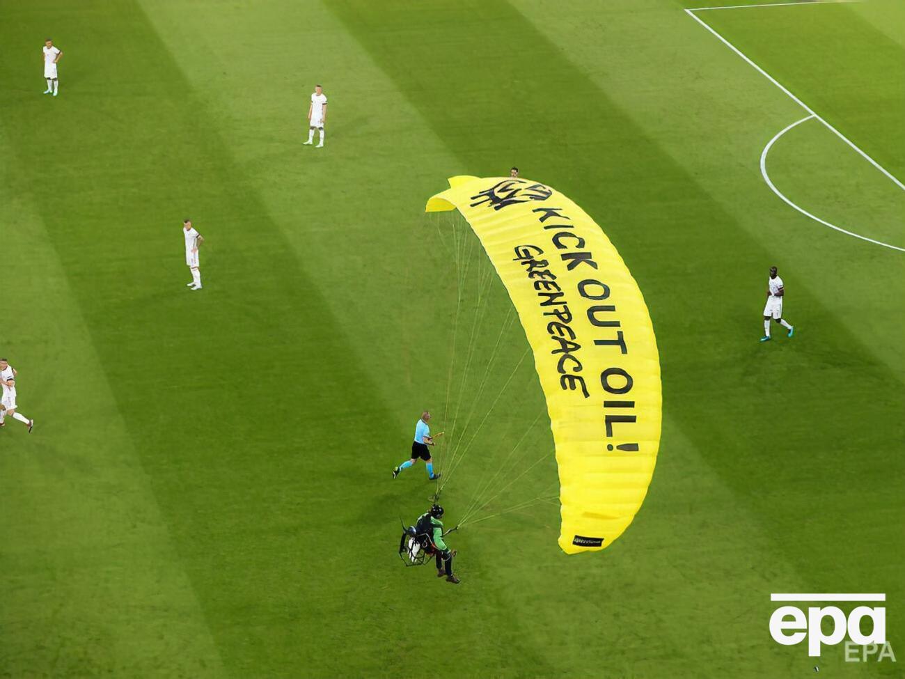 Активисты пытались призвать&nbsp;Volkswagen отказаться от&nbsp;двигателей внутреннего сгорания