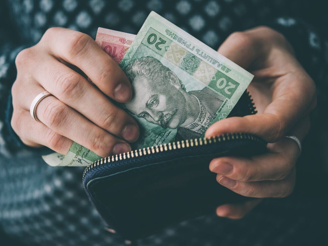 23,5% українців допомогою з боку держави вважають субсидії, пільги та соціальні виплати малозабезпеченим громадянам