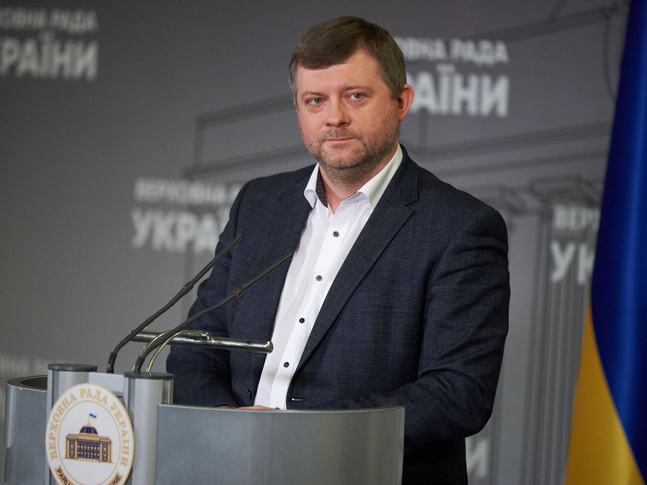 10 депутатам "Голоса", объявившим о создании парламентского объединения, следует создать новую партию, считает Корниенко