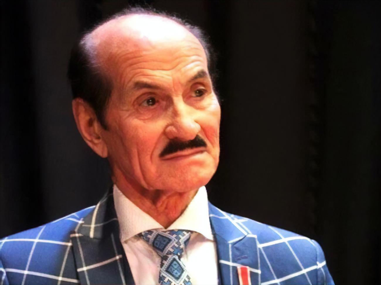 Чапкис умер 13 июня на 92-м году жизни