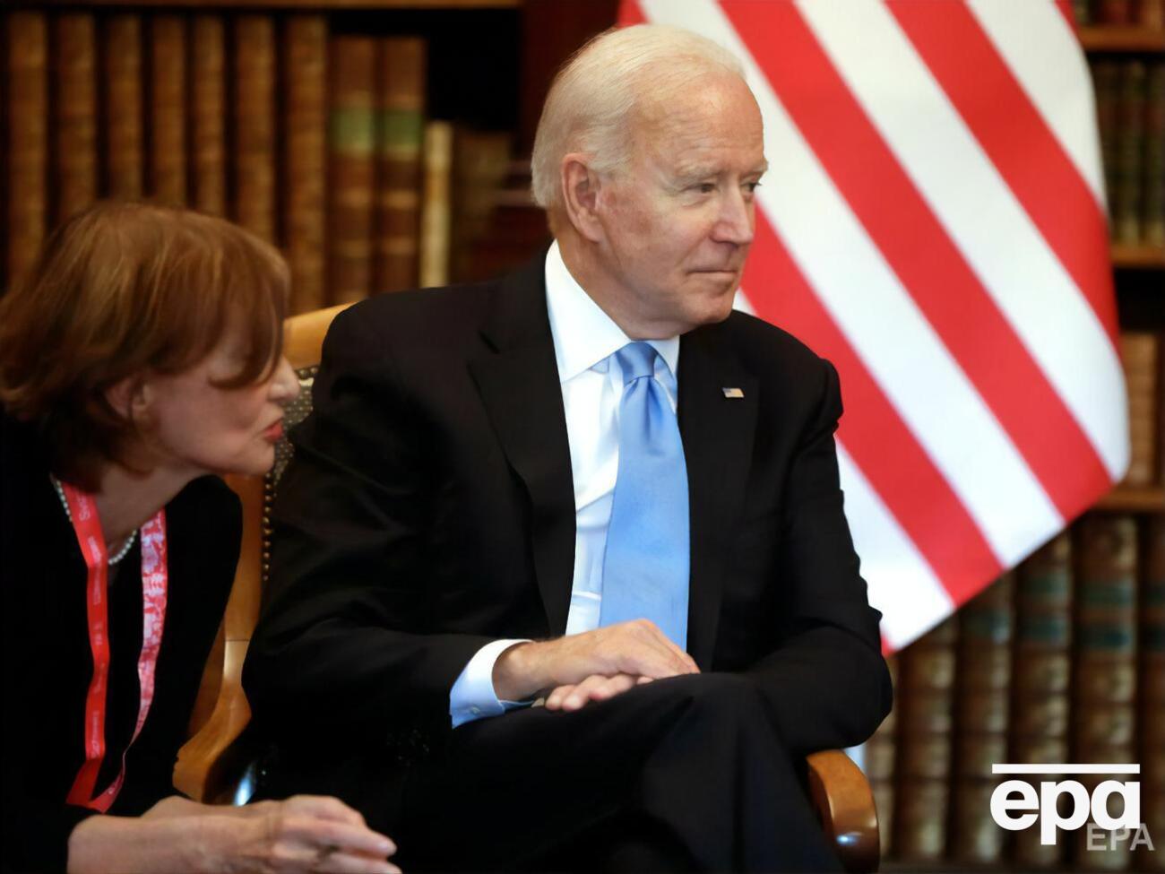 Байден (на фото) сказал Путину, что у США серьезные кибервозможности