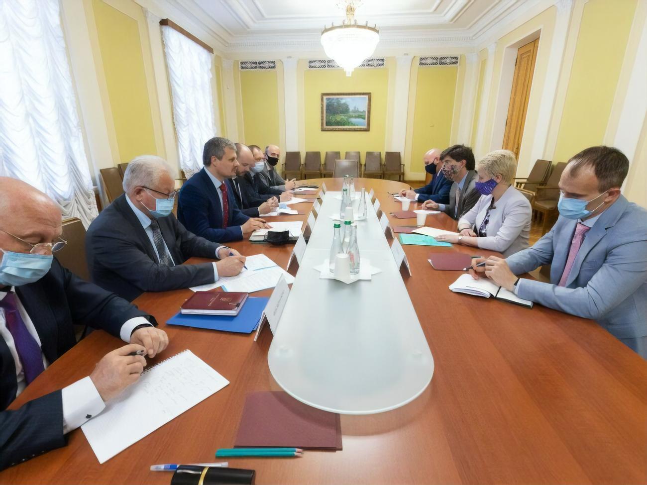 В ОП готують візит Зеленського у США