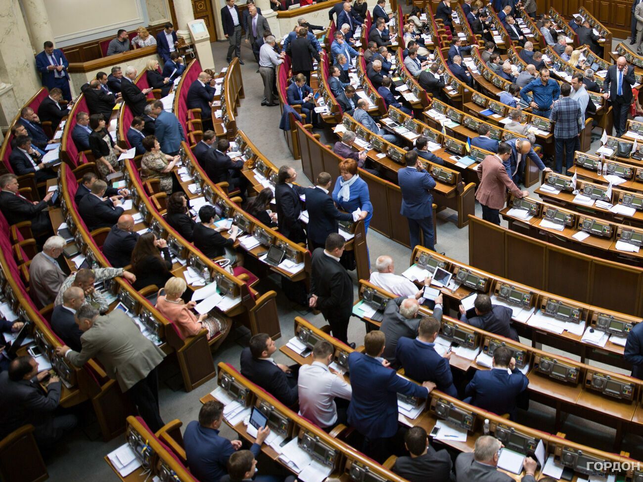 Рада разрешила вузам передавать имущество, которым они не пользуются, другим вузам и научным учреждениям