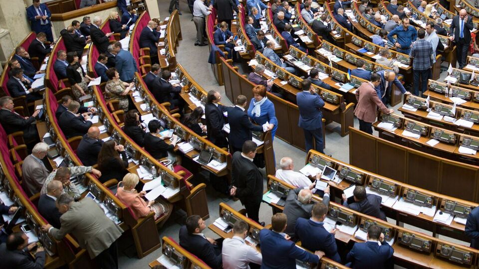 Рада разрешила вузам передавать имущество, которым они не пользуются, другим вузам и научным учреждениям