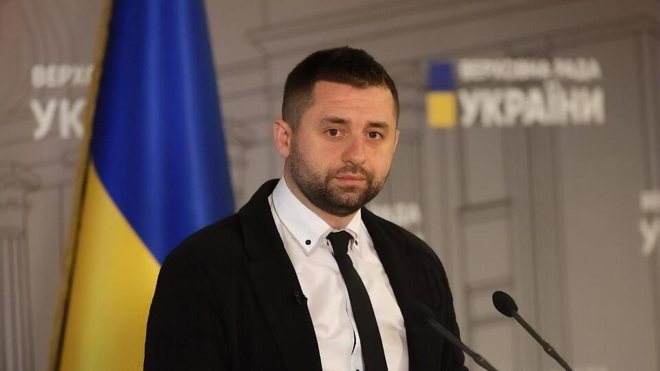 Звернення до Конгресу США в парламенті відклали через візит Зеленського у Вашингтон, повідомив Арахамія