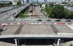 В 2019-м и 2020 годах по заказу "Киевавтодора" в столице велись работы по строительству и реконструкции мостов и путепроводов