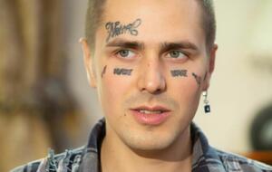 Face: По возможности стараюсь за здоровьем следить. И в целом нет такого, что я часто курю