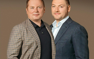Волков и Бакуненко начали сотрудничать после российской аннексии Крыма и начала войны на Донбассе