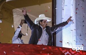 Кастильо занялся политикой в 2002 году