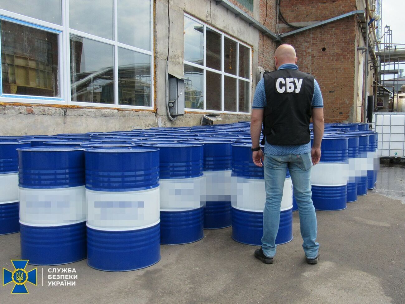 Возле населенных пунктов каждый месяц закапывали почти 500 тонн отходов