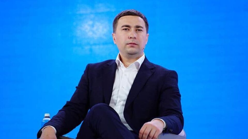 Лещенко: В Україні чиновницькі клани сформували цілі латифундії. Щодо цих чиновників і підставних осіб, яких вони використовували, застосовуватимуть санкції
