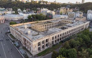 Передача Гостиного двора в управление МКИП состоится 29 июня, отметил Ткаченко