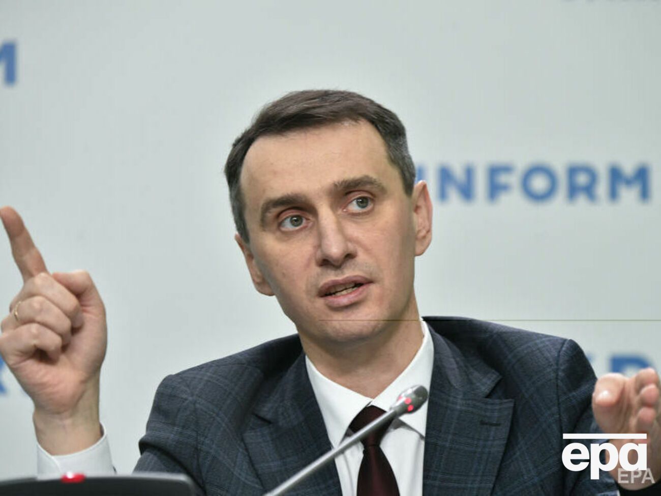 Ляшко рассказал о "потенциальной" подготовке к вакцинации подростков в Украине