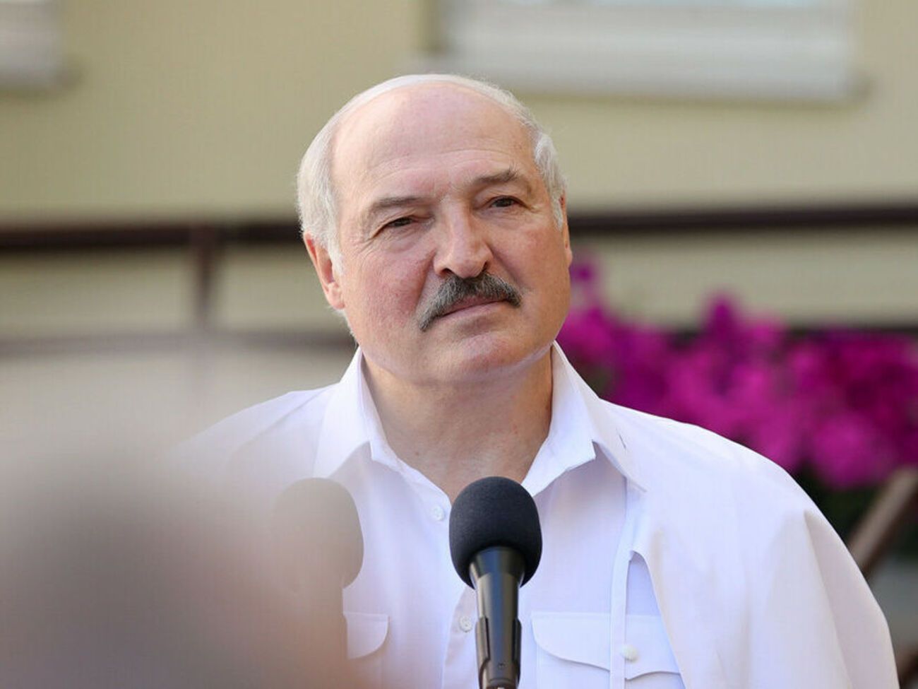Лукашенко відреагував на заборону прольоту білоруських літаків над Україною